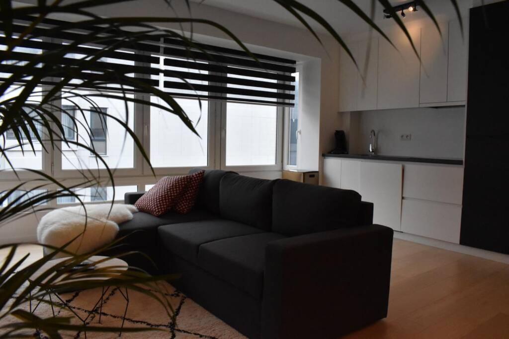 Vernieuwd Appartement Op 200M Van De Zee Oostende Exterior foto